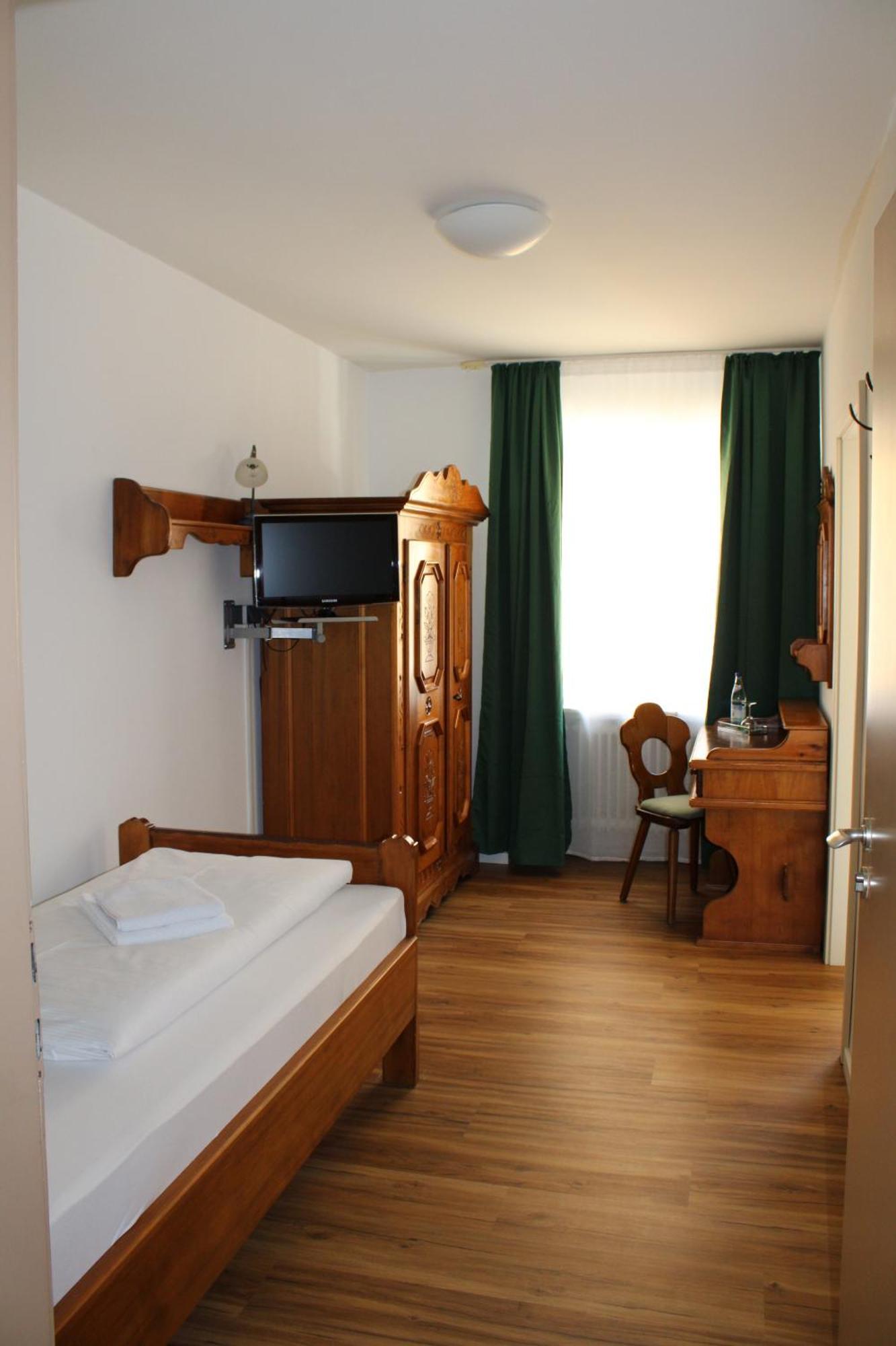 Gasthof Wolferstetter Vilshofen an der Donau Exterior foto